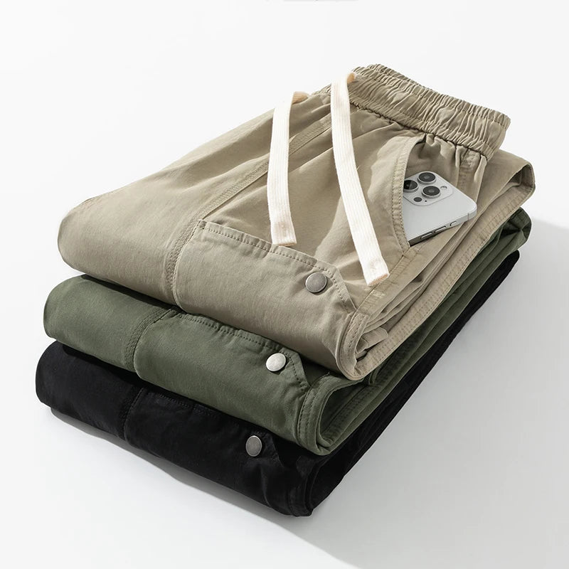 Men’s Wide-Leg Cargo Pants